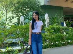 JulissaBlockmon - female with black hair webcam at xLoveCam