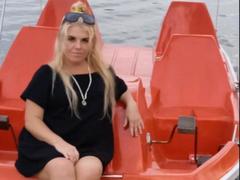 JulyaBailly - blond female with  small tits webcam at xLoveCam