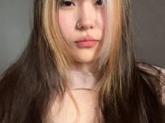 JungMcgranor - female webcam at xLoveCam