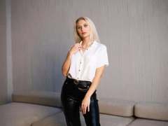 JungeLena-hot - blond female webcam at xLoveCam