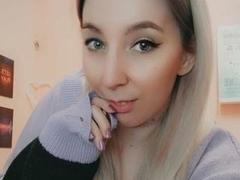 JustKerry-hot - female webcam at xLoveCam