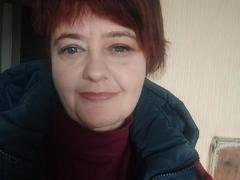JustinaMavka - female with brown hair and  big tits webcam at xLoveCam