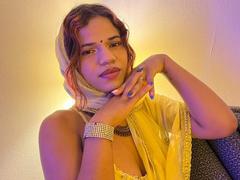 KairaDayamai - female with red hair webcam at xLoveCam