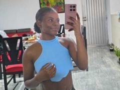 Kairaa - female with black hair webcam at xLoveCam