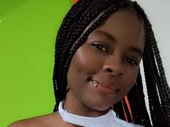 Kairaa - female with black hair webcam at xLoveCam