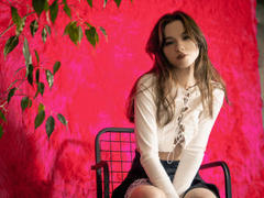 KaitlynRios - female with black hair webcam at LiveJasmin