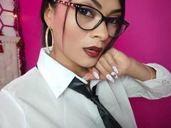 KalieBennett - female webcam at xLoveCam