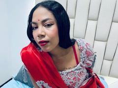 KalindaSajanii - female webcam at xLoveCam