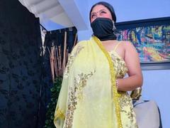 KalpanaAisha - female with black hair webcam at xLoveCam