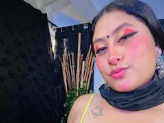 KalpanaAisha - female with black hair webcam at xLoveCam