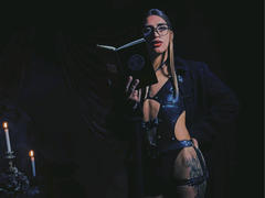 Kalyban - blond shemale webcam at xLoveCam