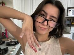 KamilaHarison - female webcam at xLoveCam