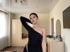 KamilaVibes - female with black hair and  big tits webcam at xLoveCam