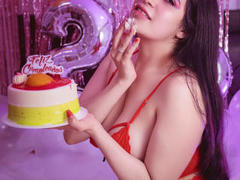 KamileNilsen - female with black hair and  big tits webcam at ImLive