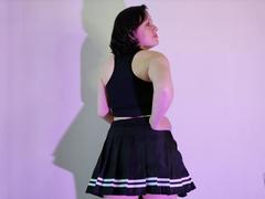 KammiG - female with black hair webcam at xLoveCam