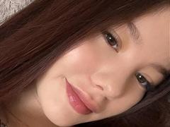 KandraPutney - female with brown hair and  big tits webcam at xLoveCam