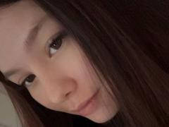 KandraPutney - female with brown hair and  big tits webcam at xLoveCam
