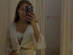 KareenBrumbaugh from xLoveCam
