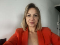 KarenEnergy - blond female with  big tits webcam at xLoveCam