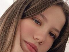 KarenPortal - female webcam at xLoveCam