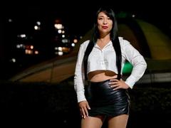 Karimelee from xLoveCam