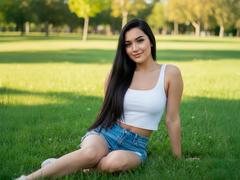KarinaArisonya - female with black hair webcam at xLoveCam