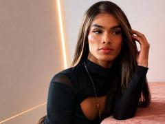 KarinaLore - shemale webcam at xLoveCam