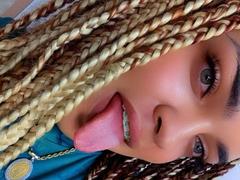 KarinaWine from xLoveCam
