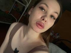 KarleenTallas - female webcam at xLoveCam
