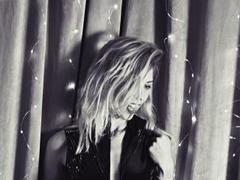 karokaroline from ImLive