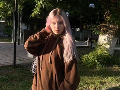 KaroasLove - blond female with  big tits webcam at xLoveCam