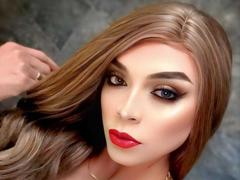 KarolElegance - shemale webcam at xLoveCam