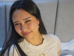 Karollteyes - female with brown hair and  small tits webcam at xLoveCam