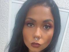 Karollz - female webcam at xLoveCam