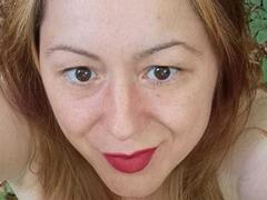 CarolyneSyeraX from xLoveCam