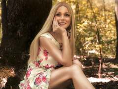 YouGotMeForEver - female with brown hair webcam at xLoveCam