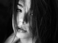 BadHottyGirl from xLoveCam