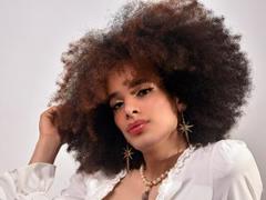 KataleyaFowler - shemale with brown hair webcam at LiveJasmin