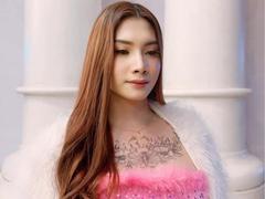 KateClemente - blond shemale webcam at LiveJasmin