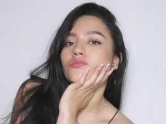 KateCrown - female webcam at xLoveCam