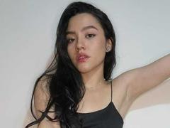 KateCrown - female webcam at xLoveCam