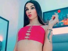 KateHadid - shemale webcam at xLoveCam