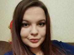KateLuno - female with black hair and  big tits webcam at xLoveCam