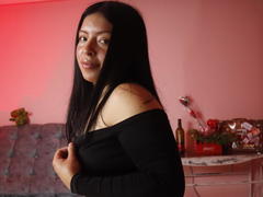 KateWelsin - female with black hair and  big tits webcam at LiveJasmin