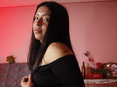 KateWelsin - female with black hair and  big tits webcam at LiveJasmin