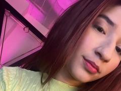 KathaHonter - female webcam at xLoveCam