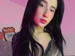 KathaHonter - female webcam at xLoveCam