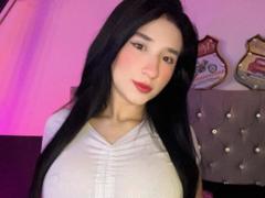 KathaHonter - female webcam at xLoveCam