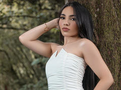KatheVera - female with black hair webcam at StripChat