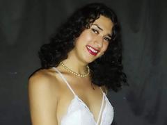 KathyRamones - shemale with brown hair and  small tits webcam at xLoveCam